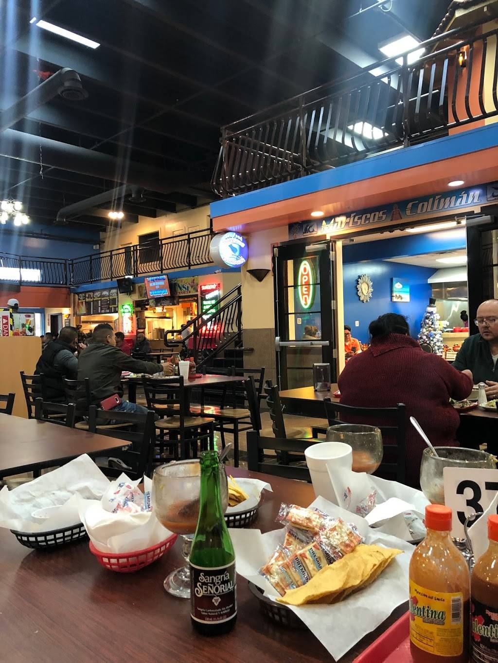 Mariscos Coliman | restaurant | 2470 Redwood rd#106 latino mall, West Valley City, UT 84119, USA | 8016380613 OR +1 801-638-0613