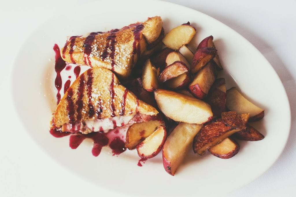 Annas House | restaurant | 32555 Northwestern Hwy, Farmington Hills, MI 48334, USA | 2482543436 OR +1 248-254-3436