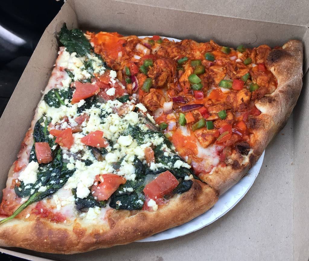 Antonios Pizza & Wings | restaurant | 71 Main St, Easthampton, MA 01027, USA | 4135278383 OR +1 413-527-8383