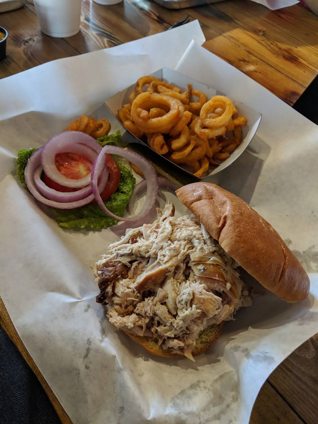 Memphis Jax BBQ | restaurant | Shoppes of St. Johns, 10870, US-1, Ponte Vedra Beach, FL 32081, USA | 9043420078 OR +1 904-342-0078