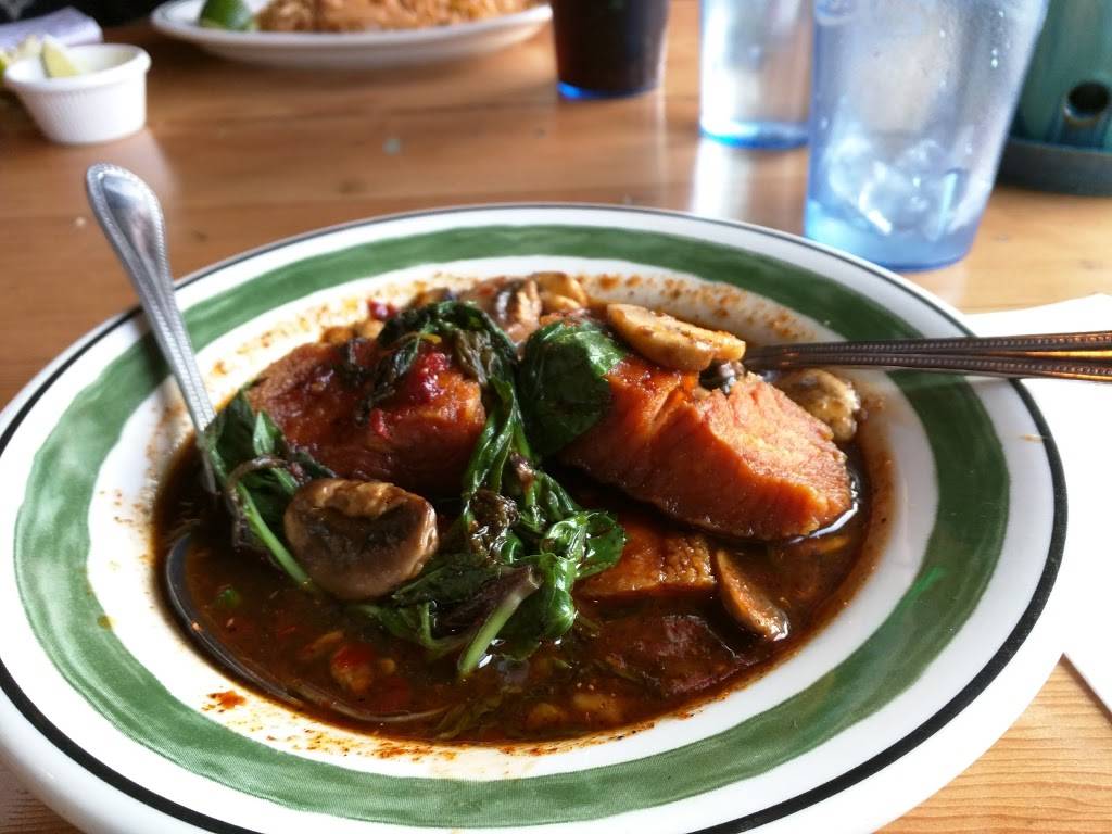 Thai Ginger | restaurant | 2020 N Rosa Parks Way, Portland, OR 97217, USA | 5032839731 OR +1 503-283-9731