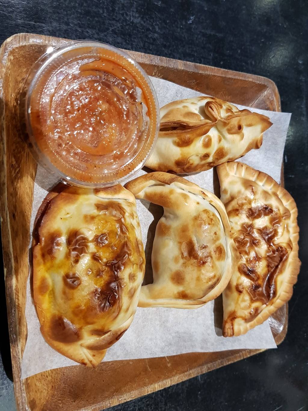 5411 Empanadas | Loop | cafe | 175 N Franklin St, Chicago, IL 60606, USA | 3128775522 OR +1 312-877-5522