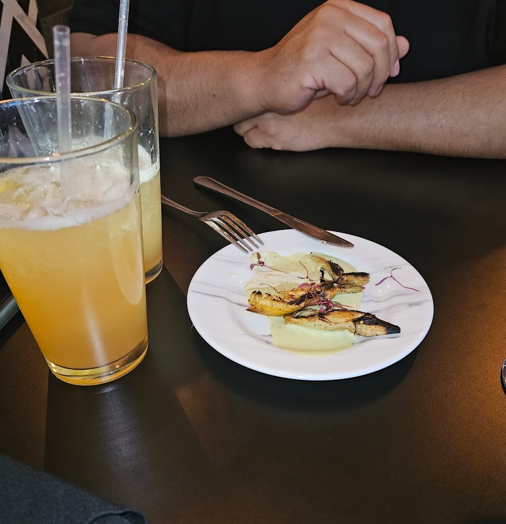 Humo Woodfire Oven Kitchen | restaurant | 2204 Joe Battle Blvd Ste B-101, El Paso, TX 79938, USA | 9157020220 OR +1 915-702-0220