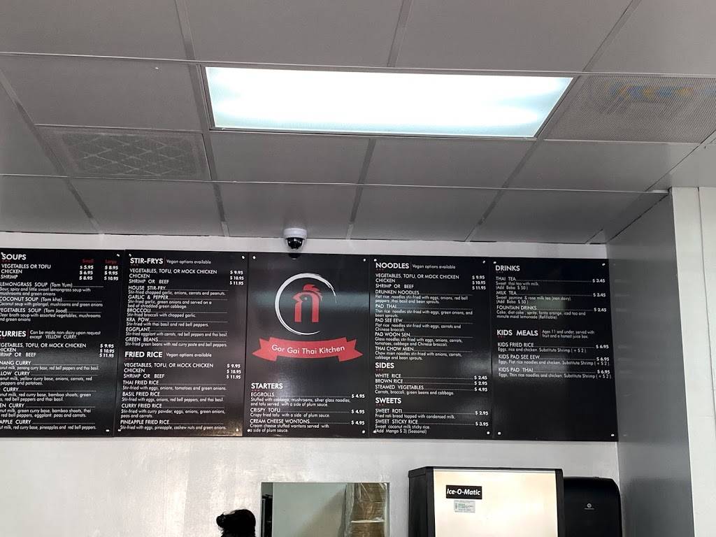 Gor Gai Thai Kitchen | restaurant | 205 Town Center Pkwy, Santee, CA 92071, USA | 6194997990 OR +1 619-499-7990