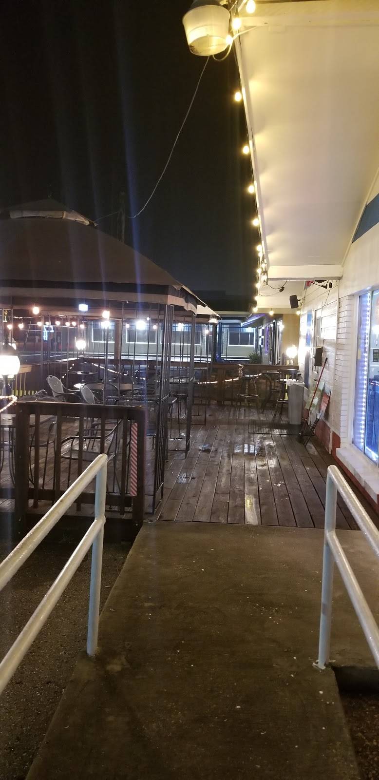 Petra Cafe | restaurant | 1680 Pass Rd, Biloxi, MS 39531, USA | 2282808444 OR +1 228-280-8444