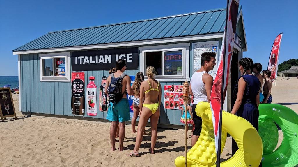 LICKS | sweet treats & eats | cafe | 12032 Red Arrow Hwy, Sawyer, MI 49125, USA | 2624237428 OR +1 262-423-7428