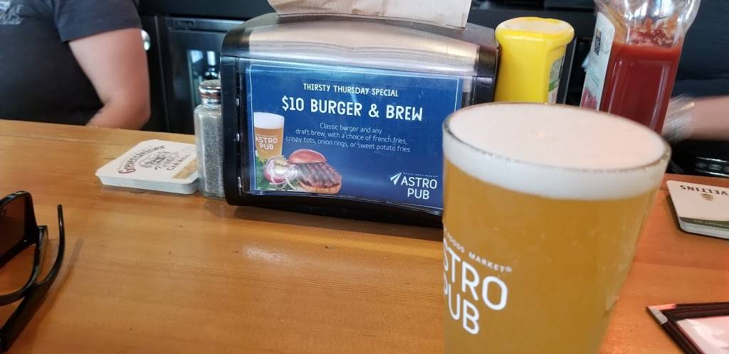 Astro Pub | restaurant | 12746 W Jefferson Blvd, Playa Vista, CA 90094, USA | 3108629900 OR +1 310-862-9900