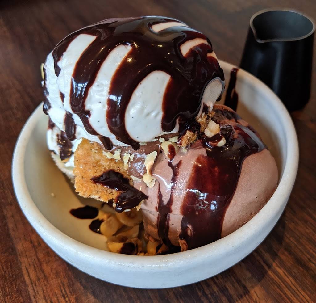 a Mano | restaurant | 450 Hayes St, San Francisco, CA 94102, USA | 4155067401 OR +1 415-506-7401