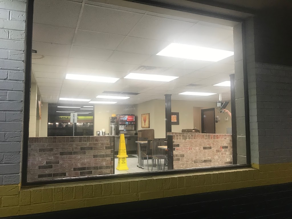 Churchs Chicken | restaurant | 5017 Cottage Hill Rd, Mobile, AL 36609, USA | 2516612884 OR +1 251-661-2884