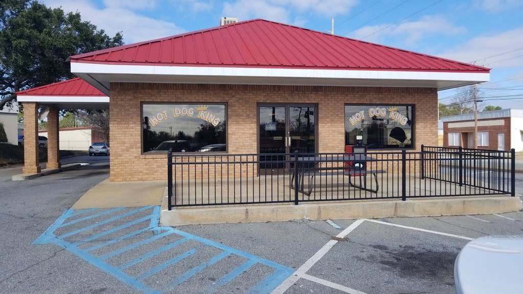 Hot Dog King | meal takeaway | 1001 Pine Ave, Albany, GA 31701, USA | 2298832508 OR +1 229-883-2508