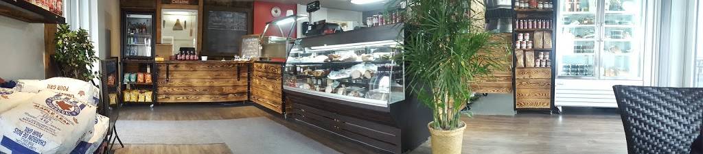 BBQ CHEZ VOUS | restaurant | 505 Boulevard Taschereau, La Prairie, QC J5R 1V3, Canada | 5146195612 OR +1 514-619-5612