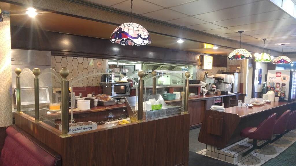 Tiffys Family Restaurant | restaurant | 3419, 1060 W Katella Ave, Anaheim, CA 92802, USA | 7146351801 OR +1 714-635-1801