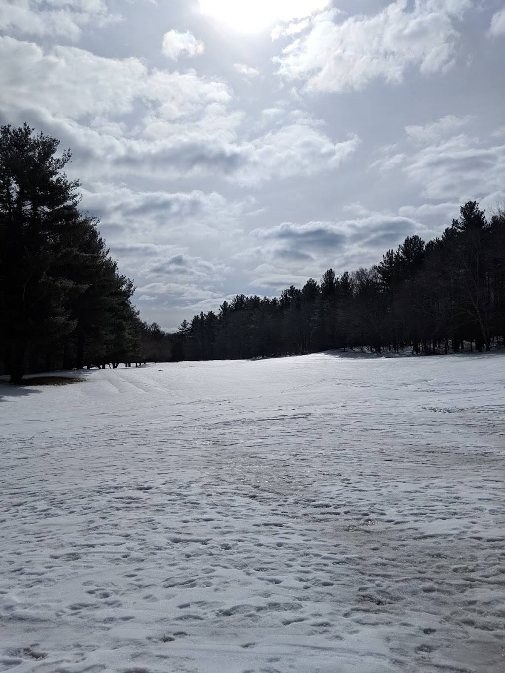 Hopedale Country Club | restaurant | 90 Mill St, Hopedale, MA 01747, USA | 5084739876 OR +1 508-473-9876