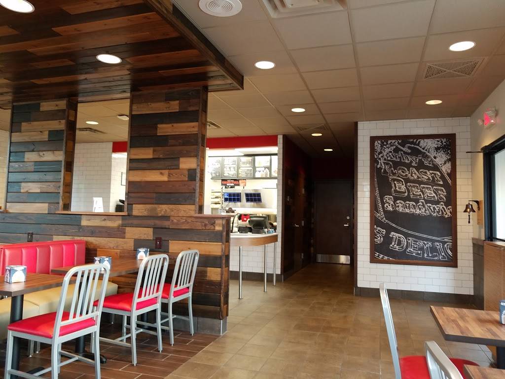 Arbys | restaurant | 417 Water St, Chardon, OH 44024, USA | 4402867515 OR +1 440-286-7515