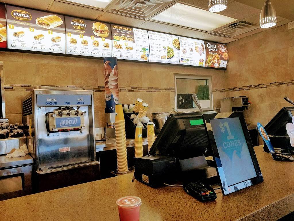 Runza Restaurant | restaurant | 10769 Q St, Omaha, NE 68127, USA | 4023311727 OR +1 402-331-1727