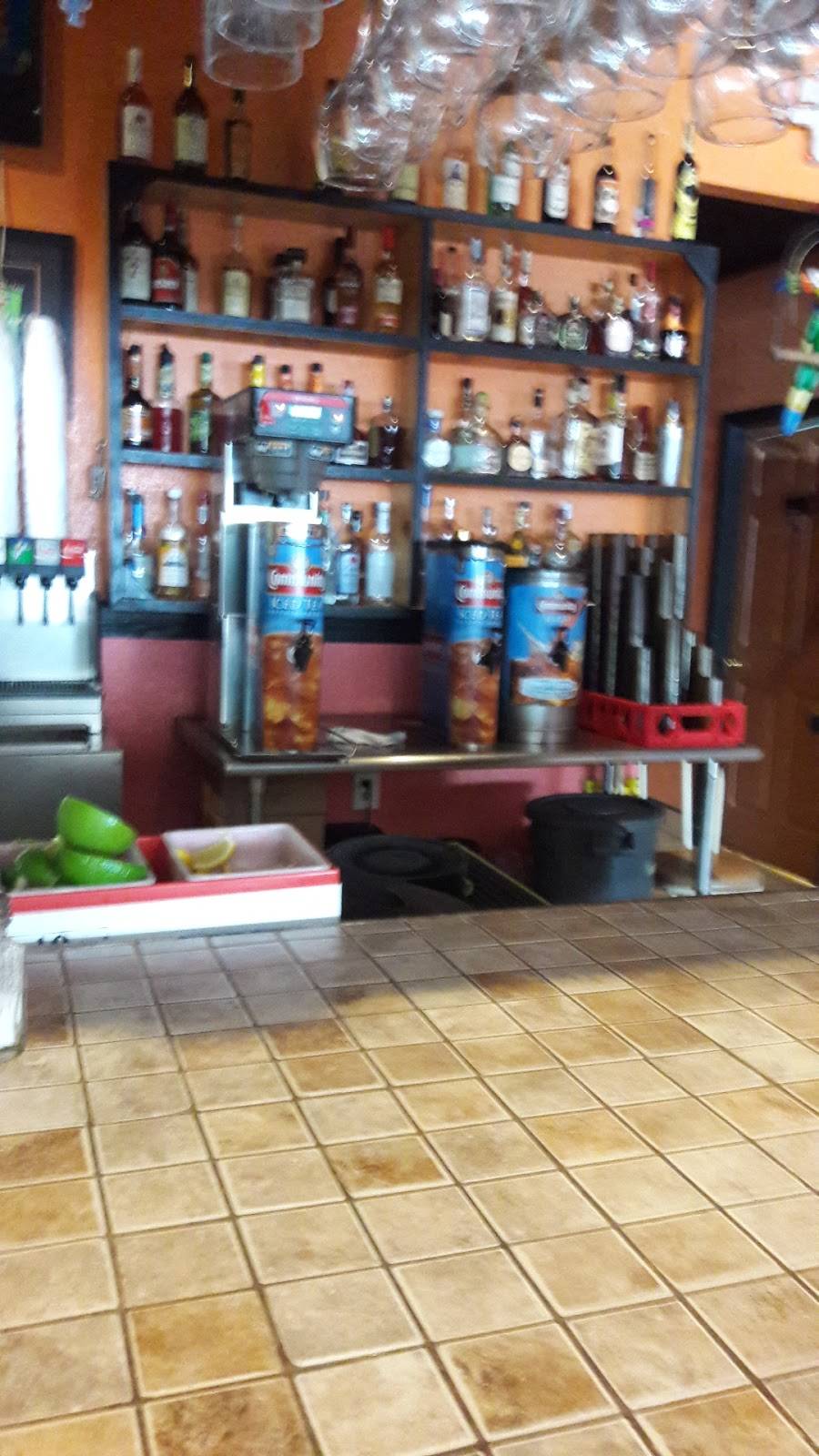 La Siesta | restaurant | 64 W Commerce St, Hernando, MS 38632, USA | 6624494685 OR +1 662-449-4685