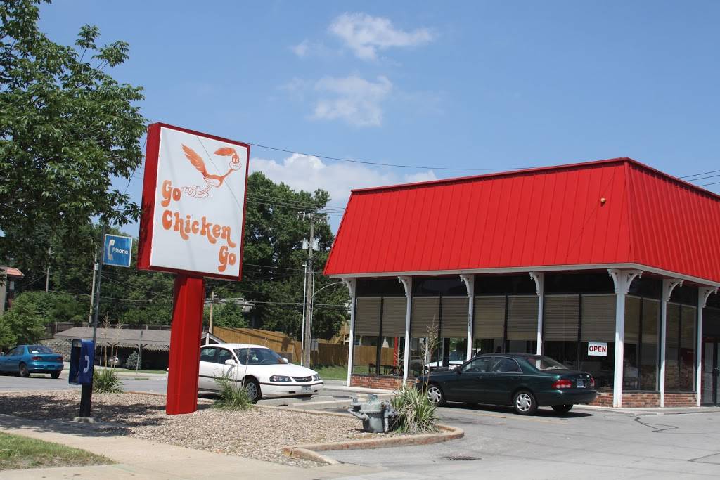 Go Chicken Go | restaurant | 5101 Troost Ave, Kansas City, MO 64110, USA | 8163616680 OR +1 816-361-6680