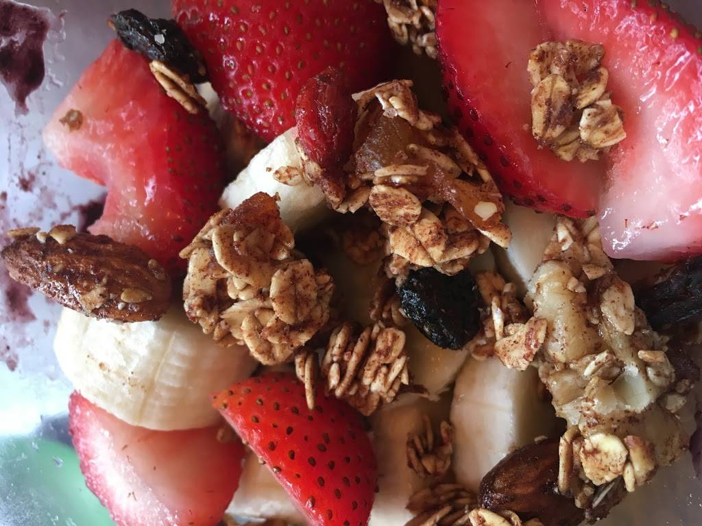 Chicago Raw | restaurant | 51 W Huron St, Chicago, IL 60654, USA | 3126642729 OR +1 312-664-2729