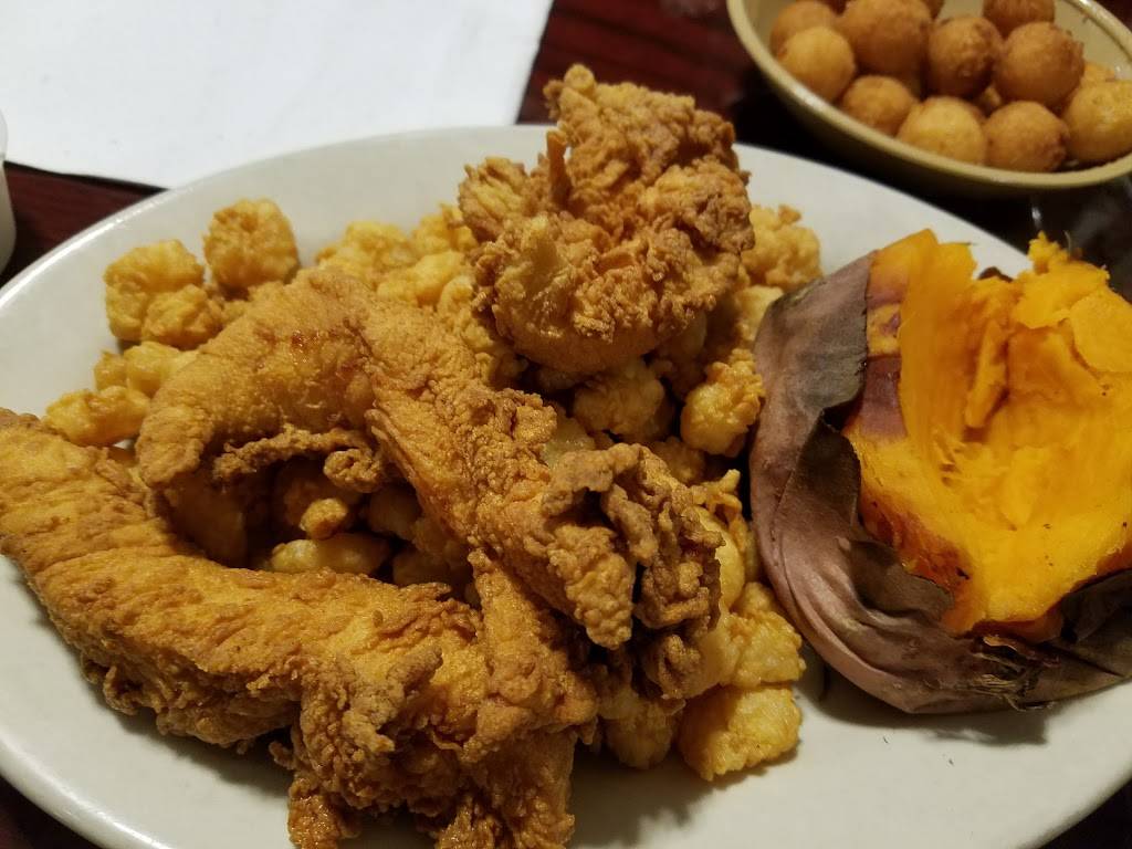 King of the Sea Seafood | restaurant | 647 Signal Hill Drive Extension, Statesville, NC 28625, USA | 7048720177 OR +1 704-872-0177