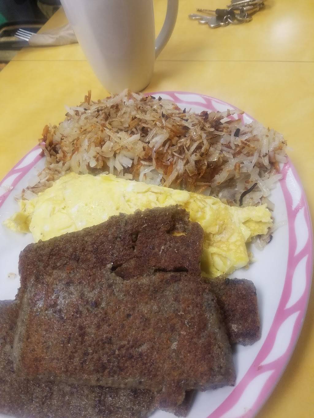 Poppys Top Dog | meal takeaway | 4027 Bainbridge Blvd #501, Chesapeake, VA 23324, USA | 7575451995 OR +1 757-545-1995