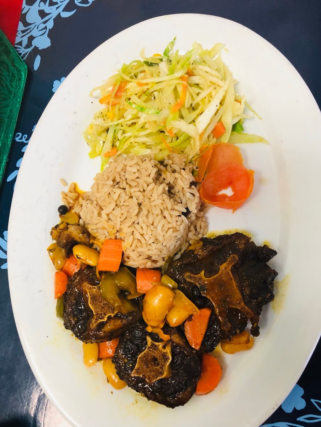 Jamaican jerk deli | restaurant | 2545 S US Hwy 1, Fort Pierce, FL 34982, USA | 7722676200 OR +1 772-267-6200