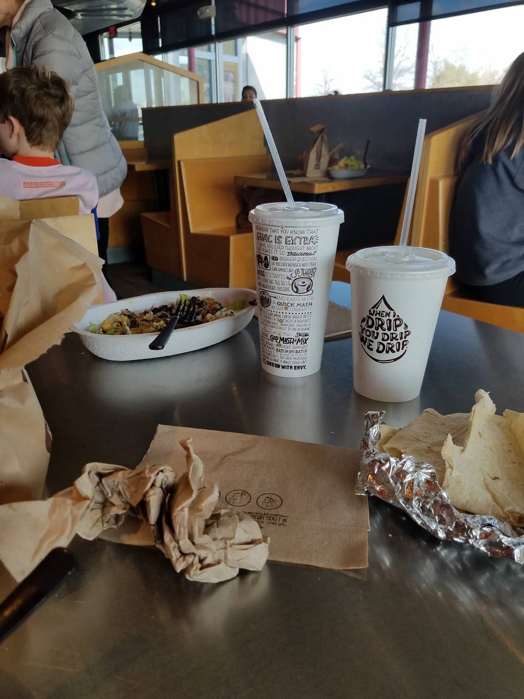 Chipotle Mexican Grill | restaurant | 43660 Yukon Dr, Ashburn, VA 20147, USA | 7037299530 OR +1 703-729-9530