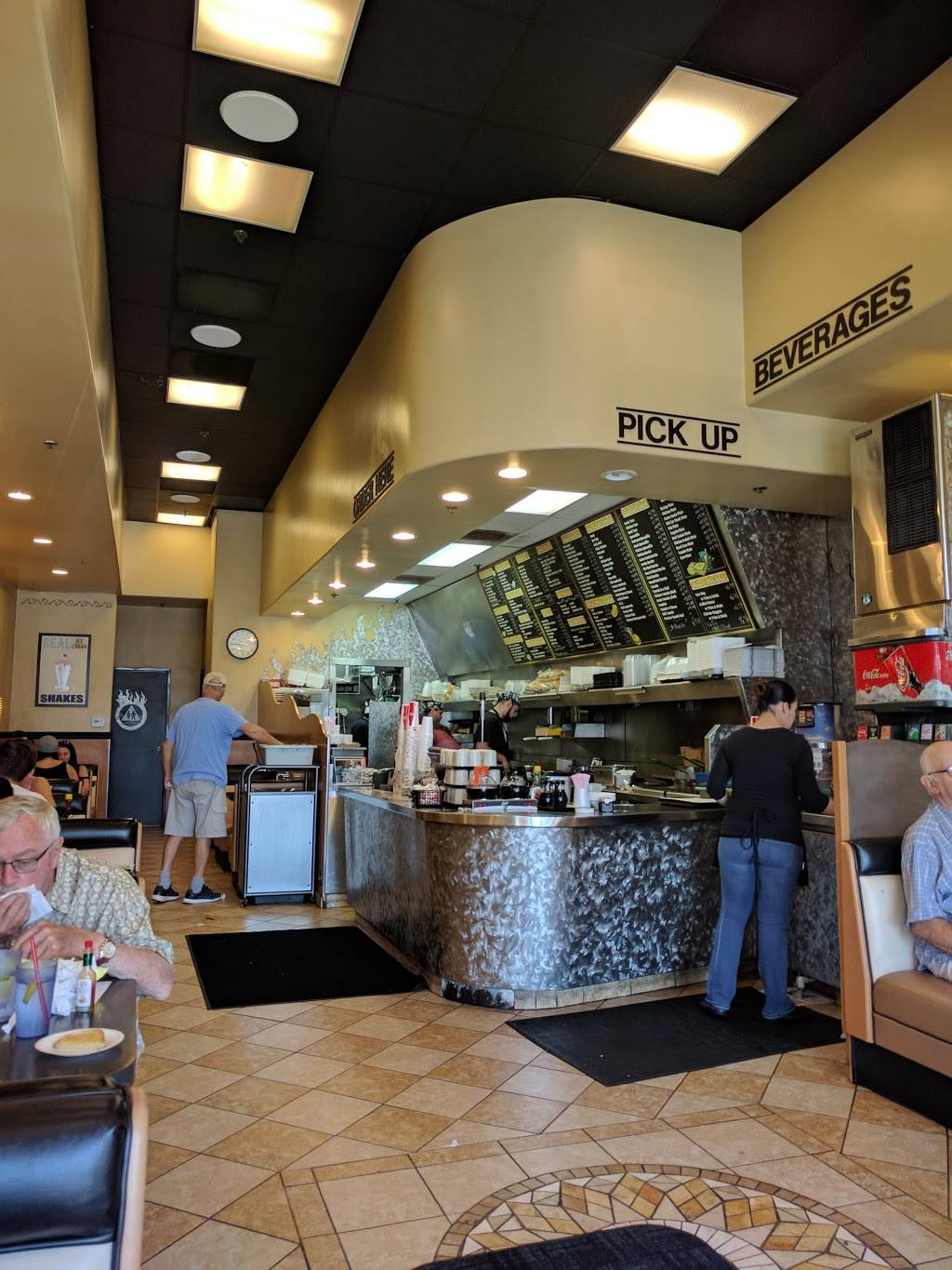 Hot Off The Grill | restaurant | 12800 Seal Beach Blvd, Seal Beach, CA 90740, USA | 5624932722 OR +1 562-493-2722