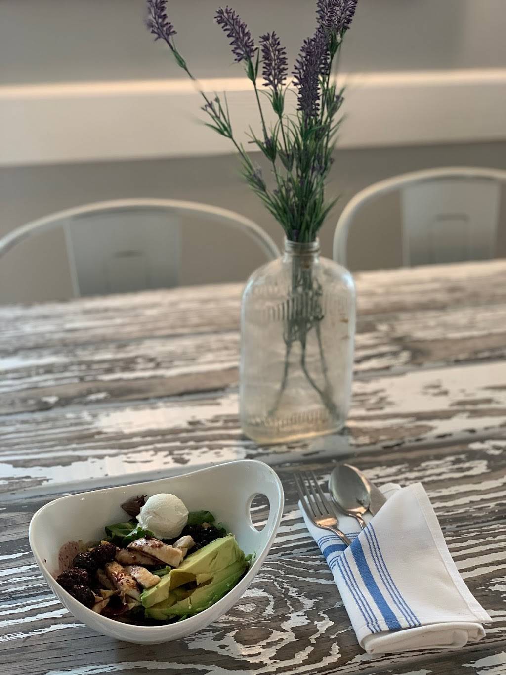 Blue Willow Cafe | restaurant | 12513 W Washington St, Burton, TX 77835, USA | 9792890222 OR +1 979-289-0222