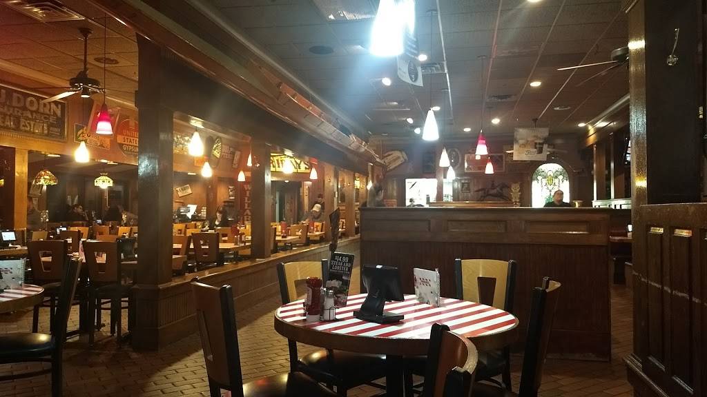 TGI Fridays | restaurant | 3351 N Centre Lake Dr, Ontario, CA 91761, USA | 9093900050 OR +1 909-390-0050