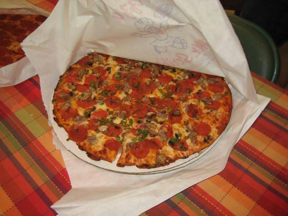 Mr. Scribs Pizza | restaurant | 565 E Laketon Ave, Muskegon, MI 49442, USA | 2317226164 OR +1 231-722-6164