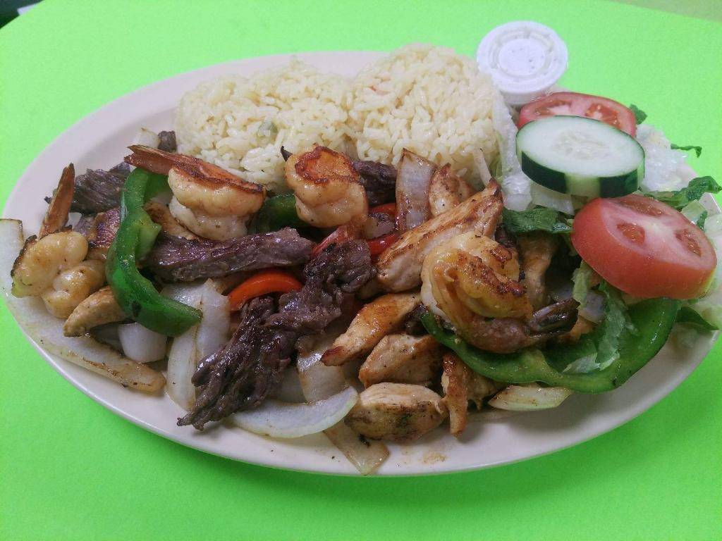 Tasty Chicken and Wings | restaurant | 302 S Galloway Ave, Mesquite, TX 75149, USA | 2144341916 OR +1 214-434-1916