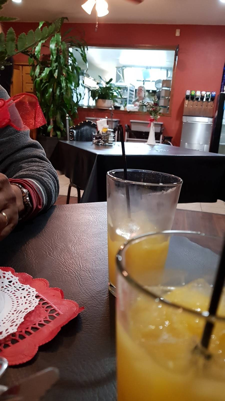 Judys Barge Inn???????????? | restaurant | 600 W Front St, Buffalo, IA 52728, USA | 5634241478 OR +1 563-424-1478