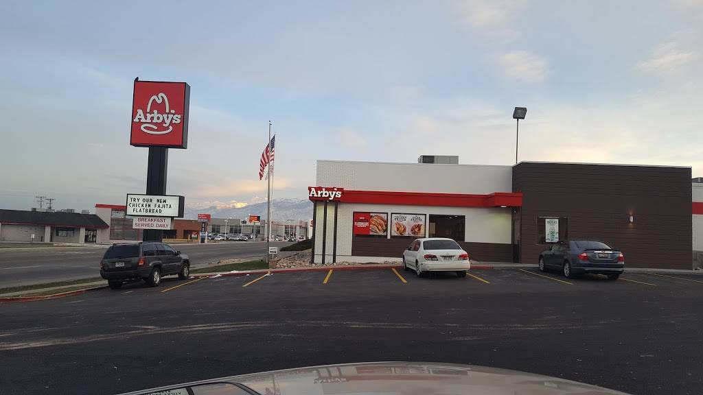 Arbys | meal takeaway | 2489 S Main St, Bountiful, UT 84010, USA | 8012929438 OR +1 801-292-9438