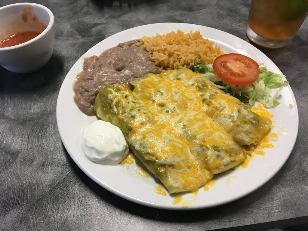 Lucita’s | restaurant | 6507, 3912 E 1st St, Fort Worth, TX 76111, USA | 8177205505 OR +1 817-720-5505