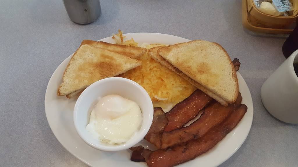 Pancake House & Grille | restaurant | 7245 Main St, Mackinac Island, MI 49757, USA | 9068473829 OR +1 906-847-3829