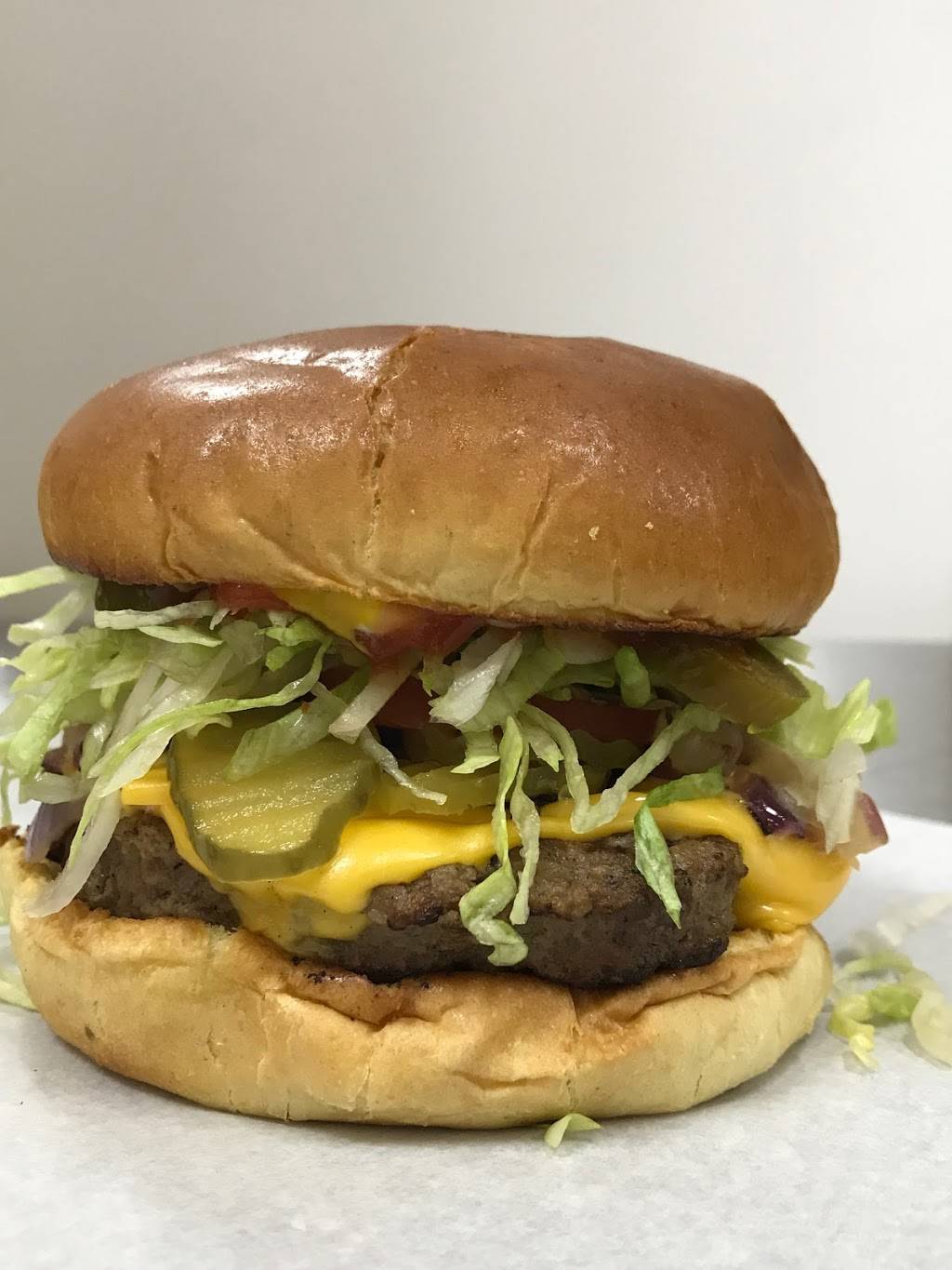 Skyway Cafe | cafe | 626 E Wisconsin Ave Ground Floor, Milwaukee, WI 53202, USA | 4145859268 OR +1 414-585-9268