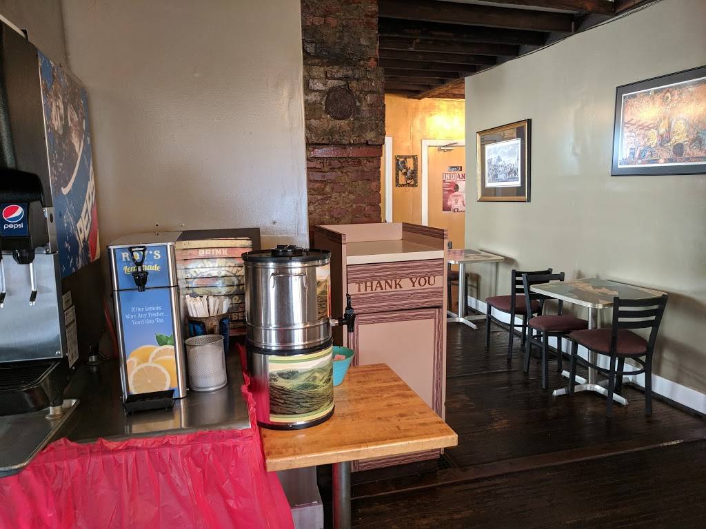 Dats | restaurant | 211 S Grant St, Bloomington, IN 47408, USA | 8123393090 OR +1 812-339-3090