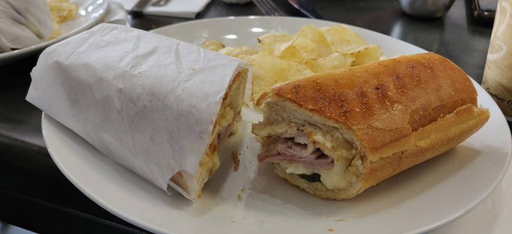 Coffee Talk | bakery | 7370 SW 57th Ave, Miami, FL 33143, USA | 3057638567 OR +1 305-763-8567