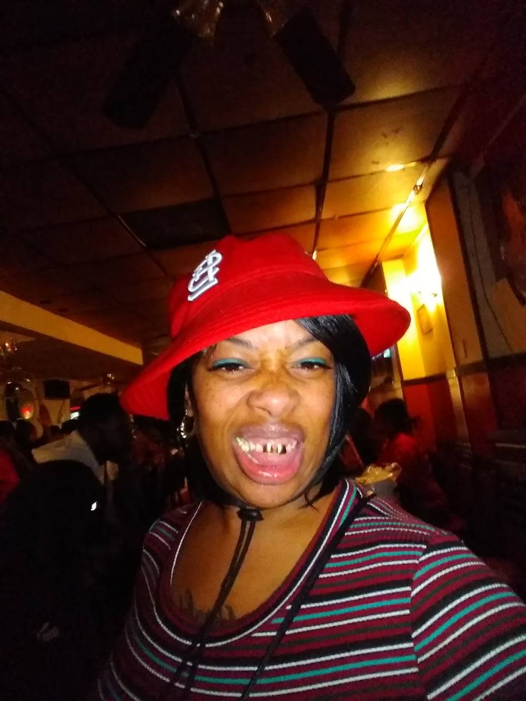 The Boulevard | restaurant | 2543 N Grand Blvd, St. Louis, MO 63106, USA | 3143385548 OR +1 314-338-5548