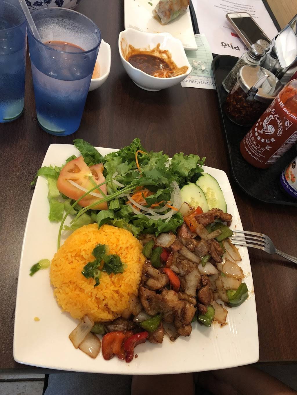 King Pho Vietnamese Cuisine | restaurant | 524 N Main St, Manteca, CA 95336, USA | 2096298719 OR +1 209-629-8719