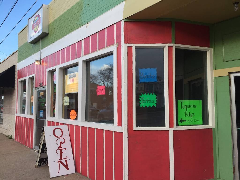 Taqueria Rolys | restaurant | 2006 16th St, Moline, IL 61265, USA | 3095176516 OR +1 309-517-6516