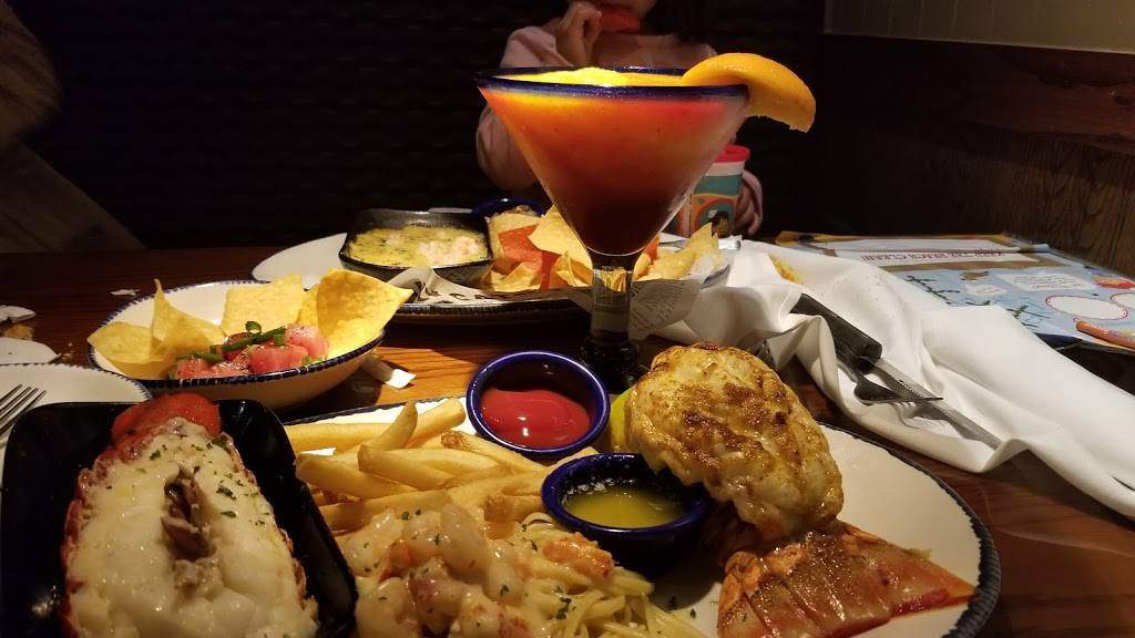 Red Lobster | restaurant | 12892 Harbor Blvd, Garden Grove, CA 92840, USA | 7146389500 OR +1 714-638-9500
