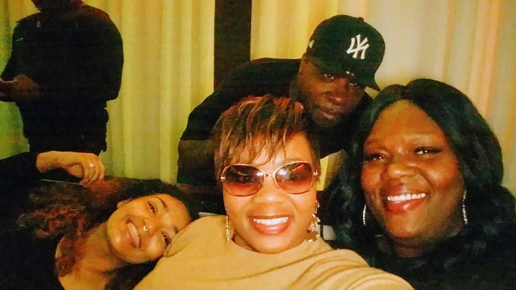 Ivy | restaurant | 136 Dagsworthy St, Dewey Beach, DE 19971, USA | 3022279292 OR +1 302-227-9292