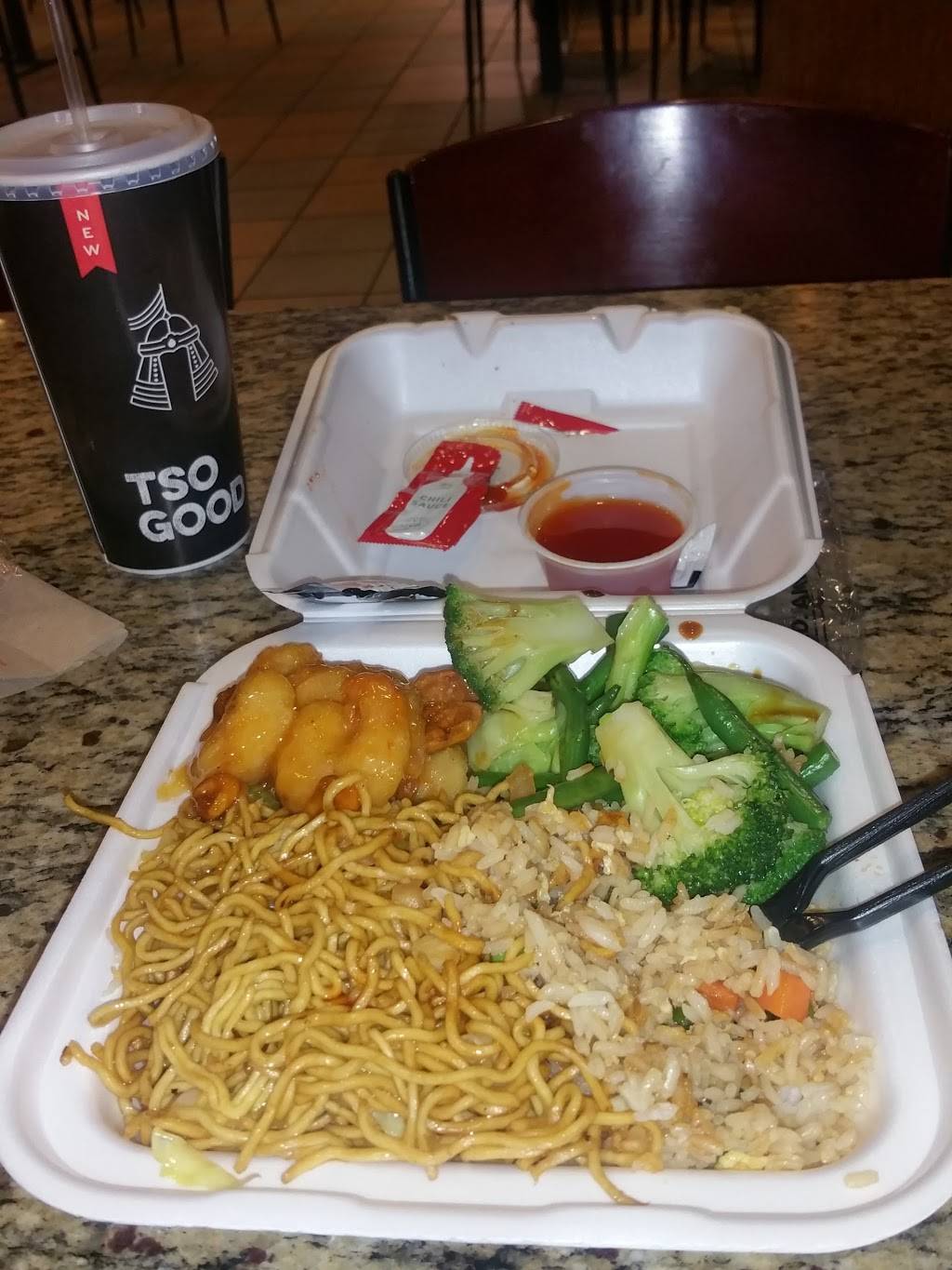 Panda Express | meal takeaway | 23746 Newhall Ave, Santa Clarita, CA 91321, USA | 6612881060 OR +1 661-288-1060