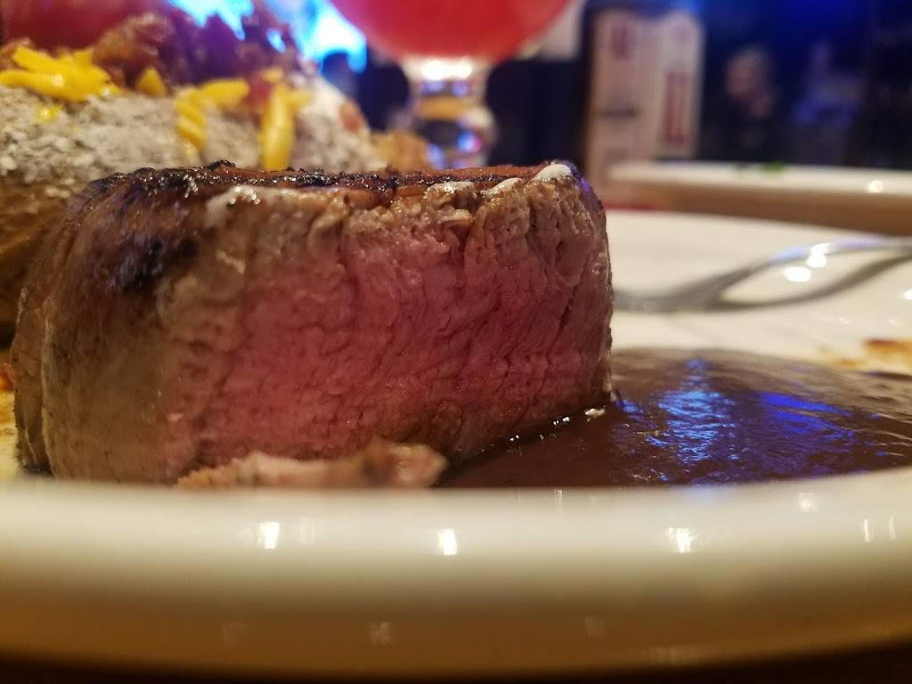 Texas Roadhouse | restaurant | 100 Towne Center Blvd, Sanford, FL 32771, USA | 4073281085 OR +1 407-328-1085