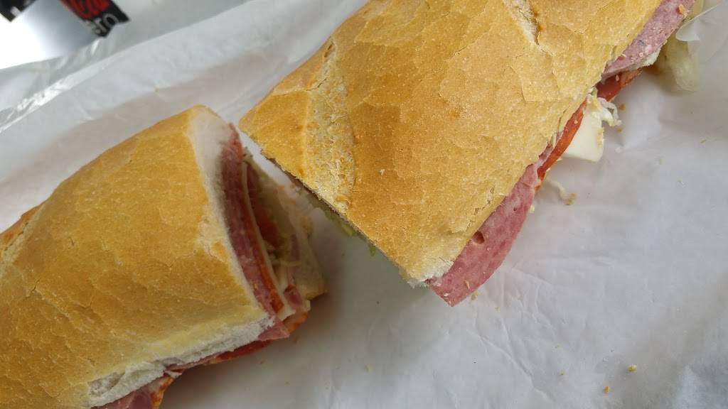 DElias Grinders Orangecrest | restaurant | 19009 Van Buren Boulevard, Riverside, CA 92508, USA | 9517803354 OR +1 951-780-3354