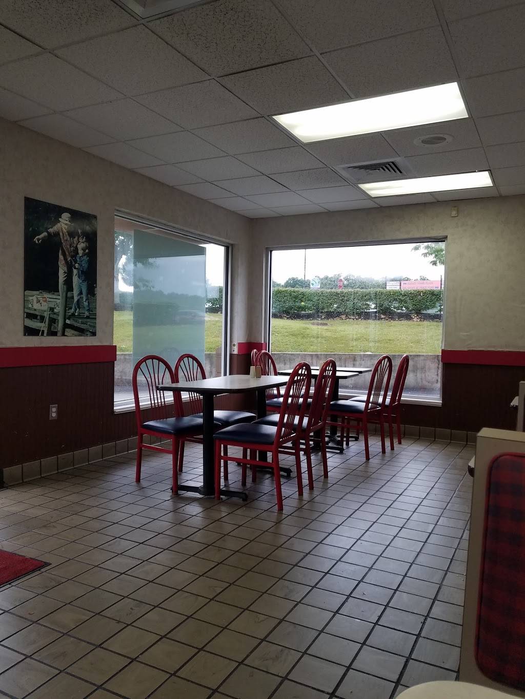 KFC | restaurant | 2 Trace Fork Blvd, South Charleston, WV 25309, USA | 3047449550 OR +1 304-744-9550