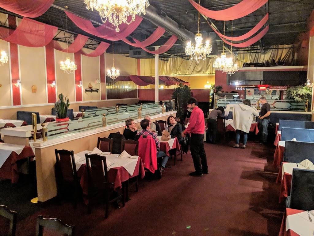 Lal Kella Tandoori | restaurant | 90 Boulevard Saint-Jean-Baptiste, Châteauguay, QC J6K 3A6, Canada | 4506921999 OR +1 450-692-1999