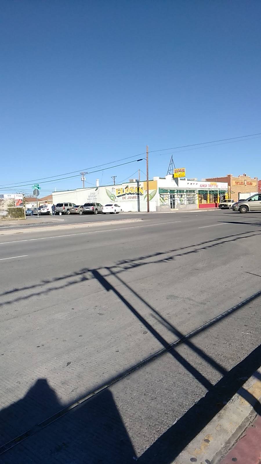 Elosan De Juarez | restaurant | N Cebada St, El Paso, TX 79905, USA | 9158757017 OR +1 915-875-7017