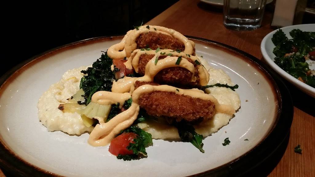 Right Proper Brewing Company | restaurant | 624 T St NW, Washington, DC 20001, USA | 2026072337 OR +1 202-607-2337